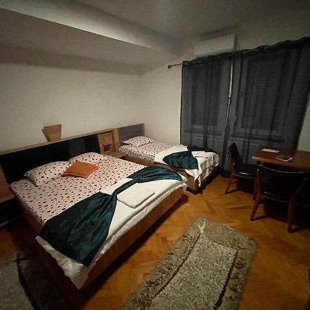 Madigan'S Hotel Kosovo Polje Eksteriør bilde
